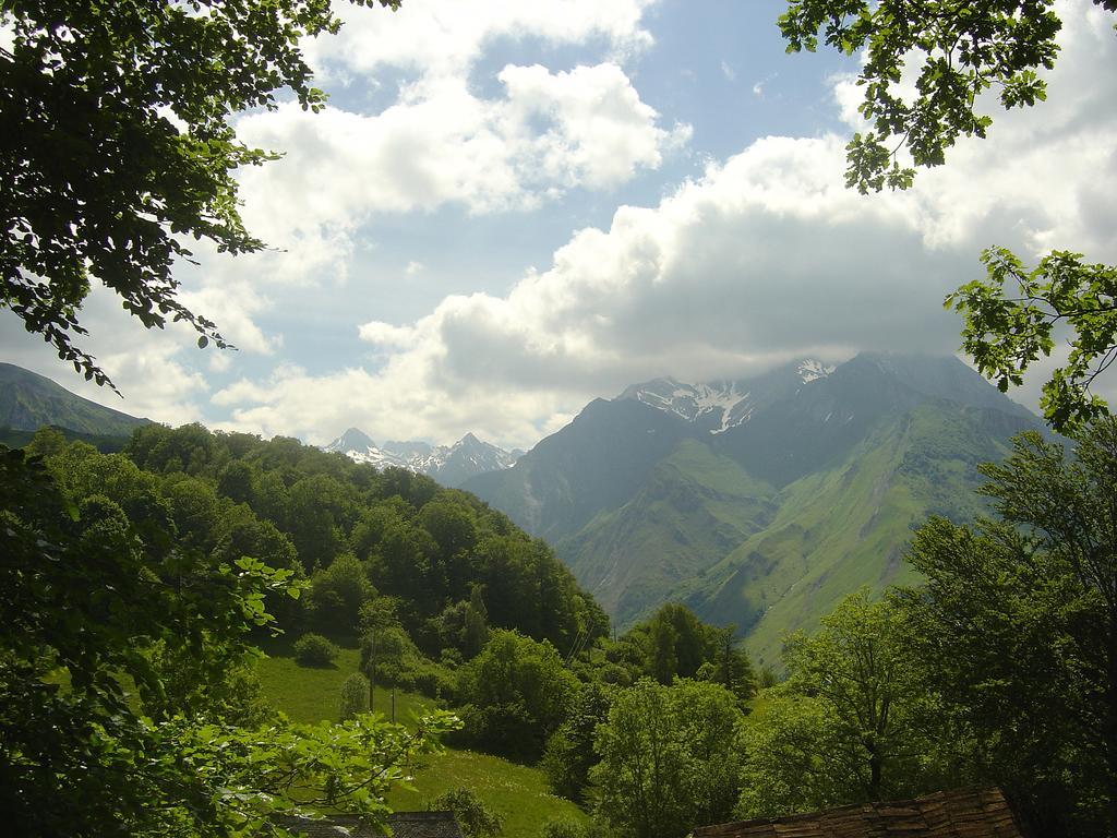 Les Rochers Saint-Savin  Exterior foto